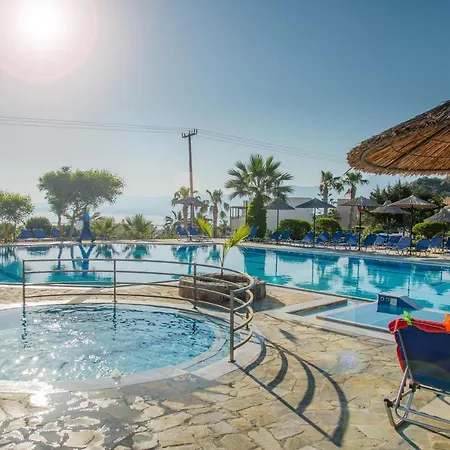Semiramis Village Отель 4*