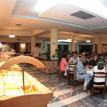 Semiramis Village Отель 4*