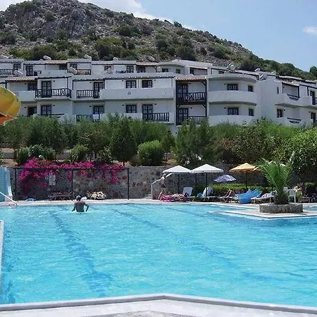 Отель Semiramis Village Херсониссос