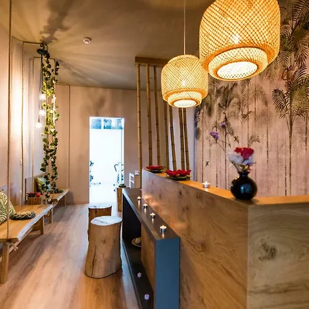Отель Semiramis Village 4*
